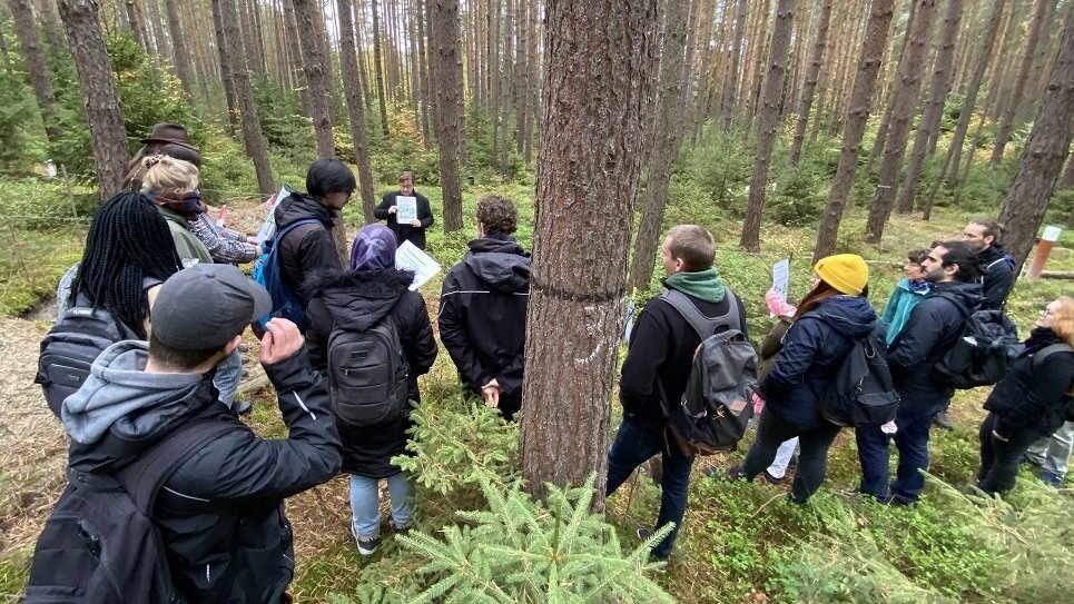 Field Trip SaaleElsterSandsteinplatte Observatory